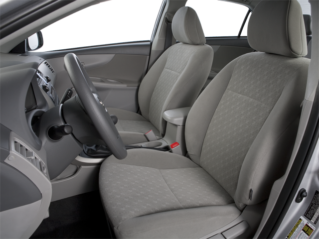 2010 Toyota Corolla 4dr Sdn Man (Natl)