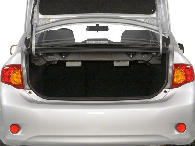 2010 Toyota Corolla 4dr Sdn Man (Natl)
