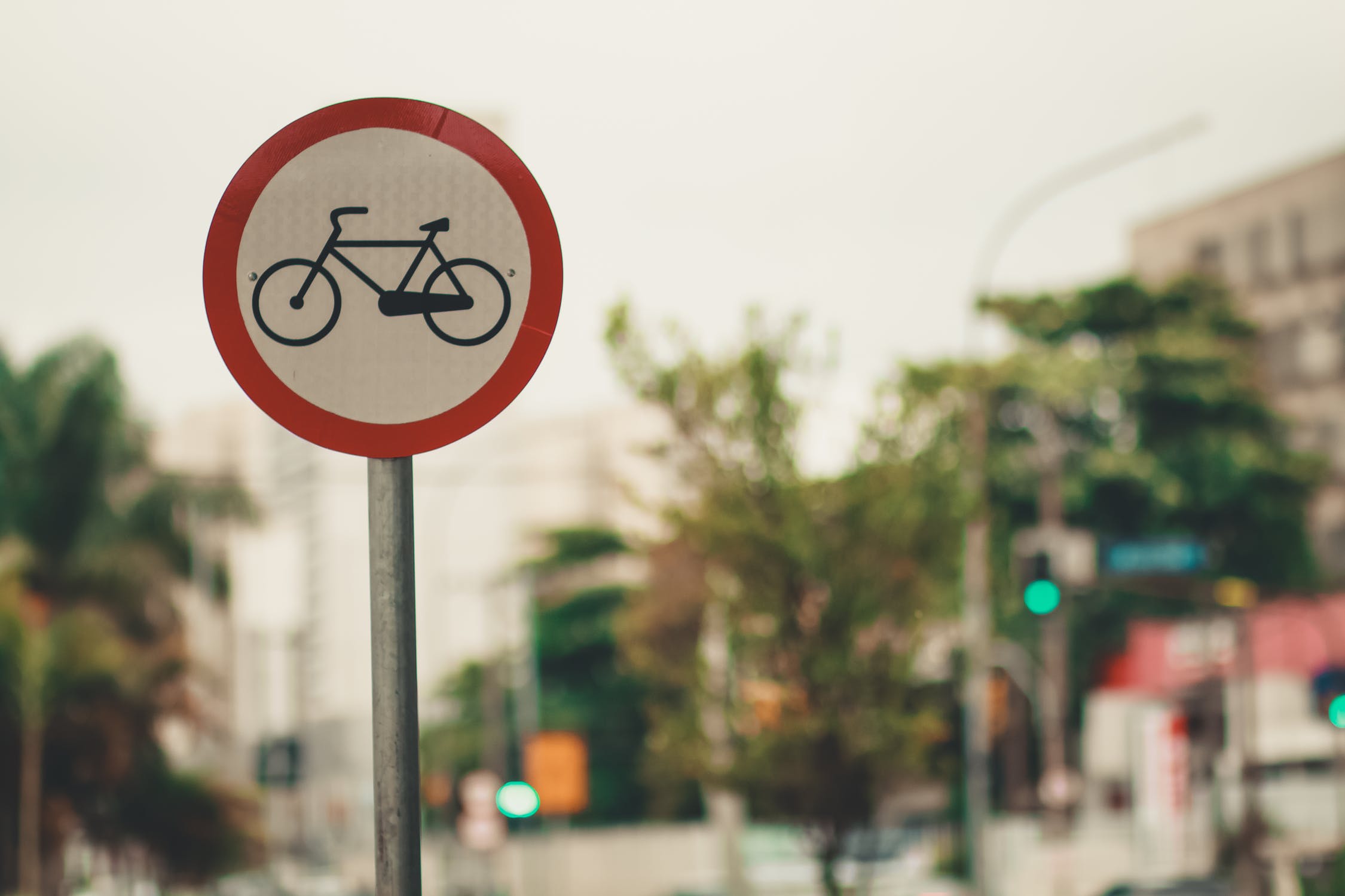 Image of a bike sign.