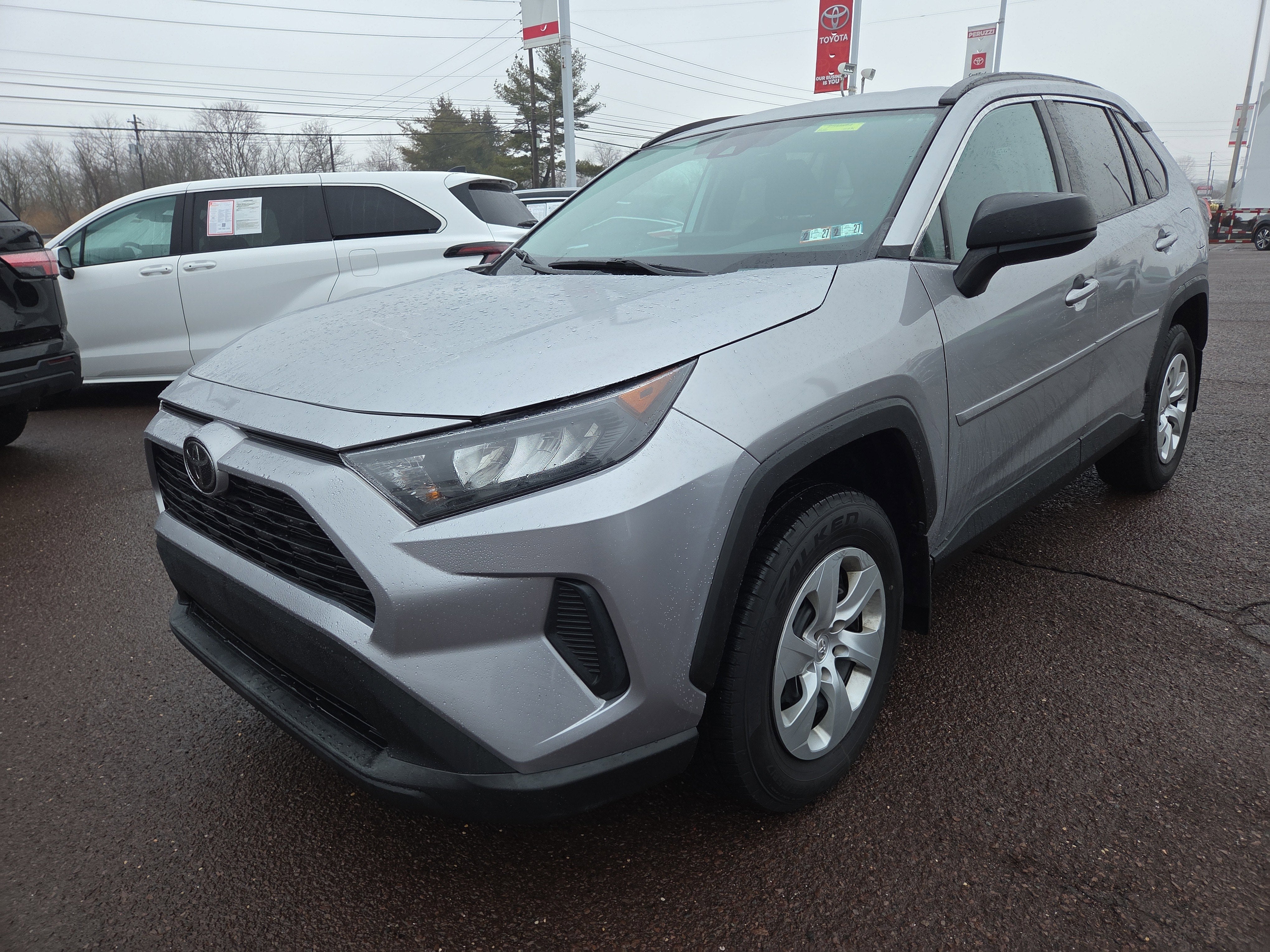 2020 Toyota RAV4 LE