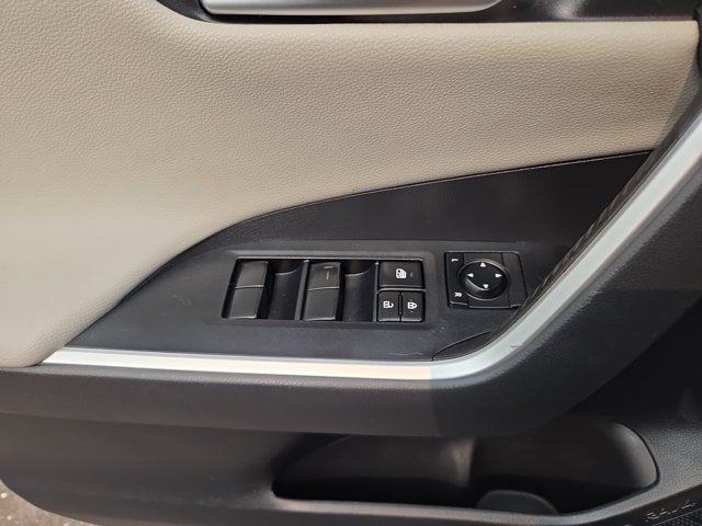 2019 Toyota RAV4 Adventure