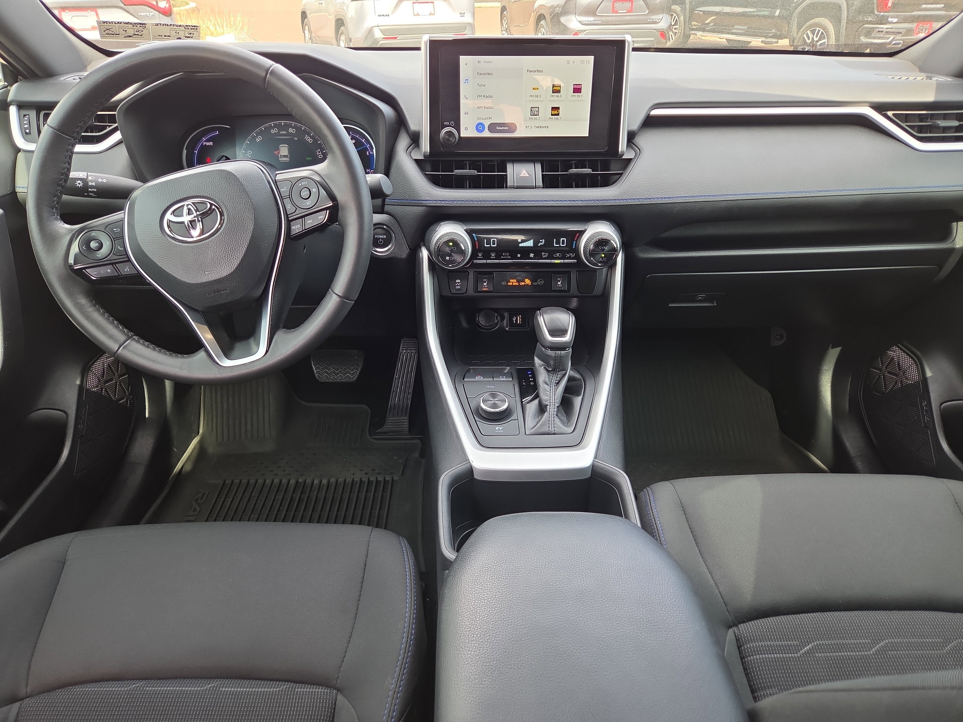 2024 Toyota RAV4 Hybrid SE