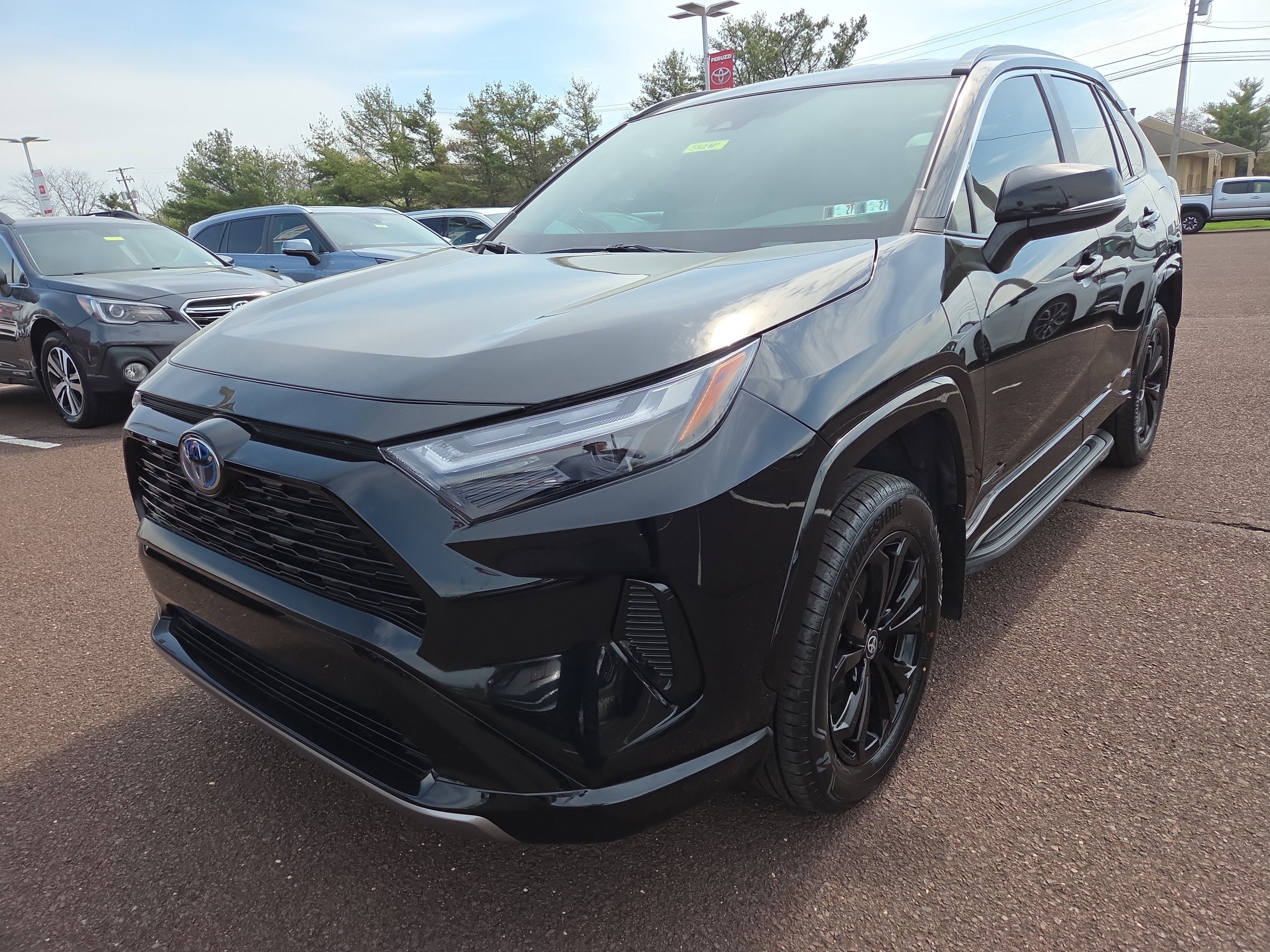 2024 Toyota RAV4 Hybrid SE
