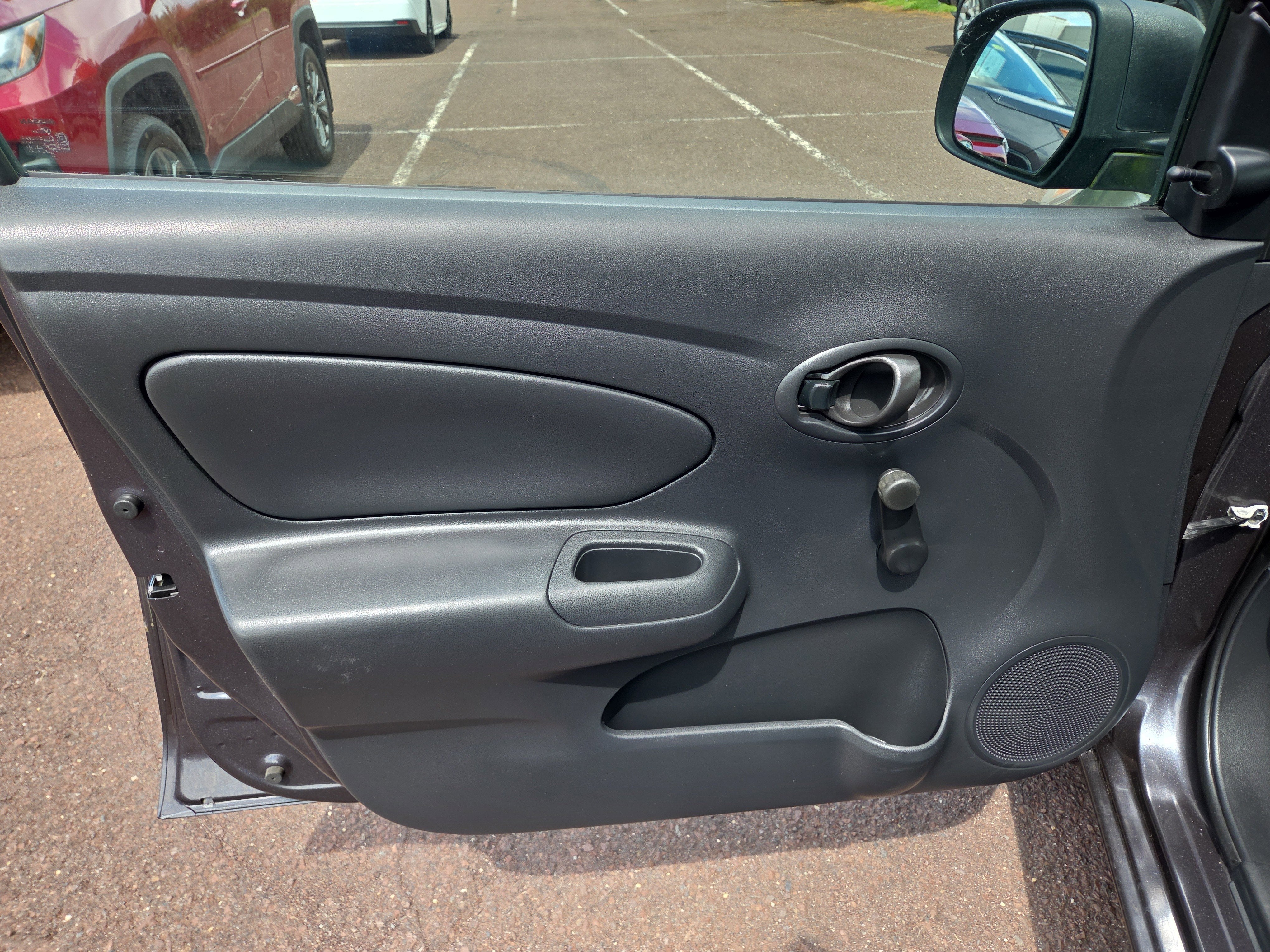 2015 Nissan Versa S Plus