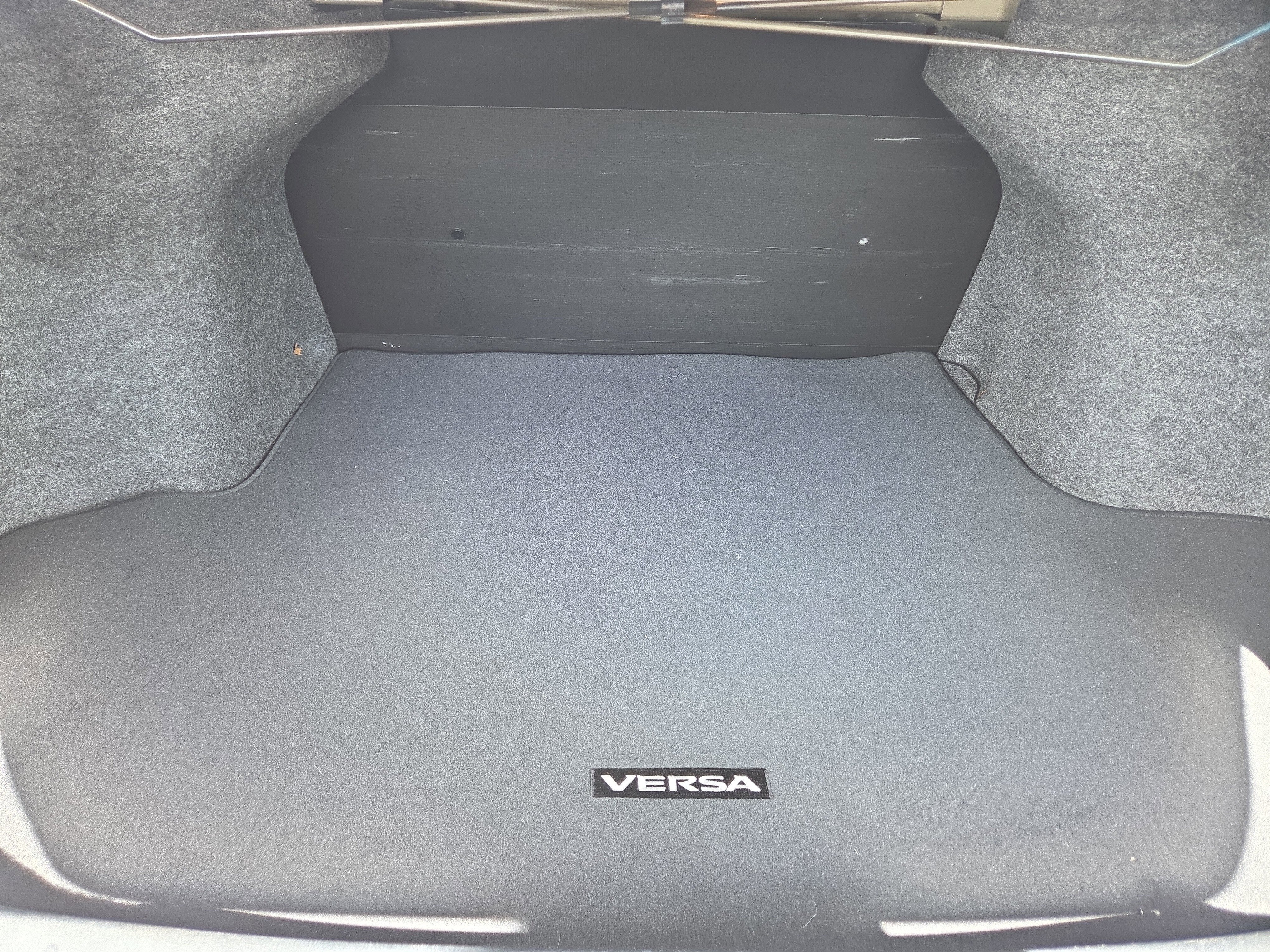 2015 Nissan Versa S Plus