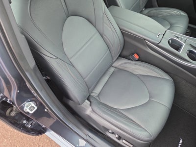 2022 Toyota Avalon Hybrid Limited