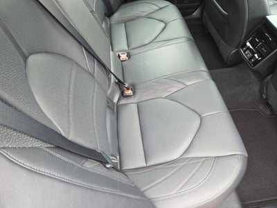 2022 Toyota Avalon Hybrid Limited