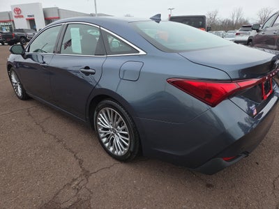 2022 Toyota Avalon Hybrid Limited