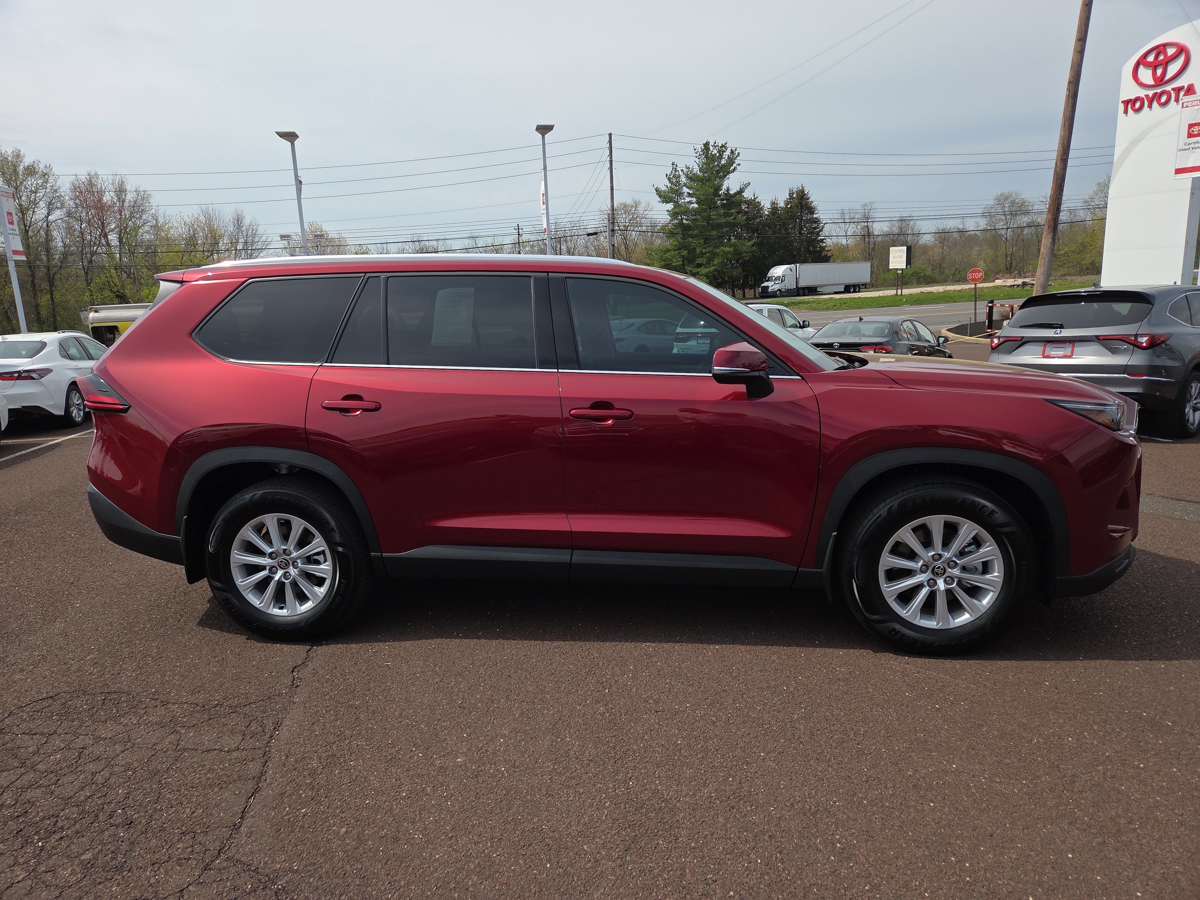 2026 Toyota Grand Highlander Hybrid XLE