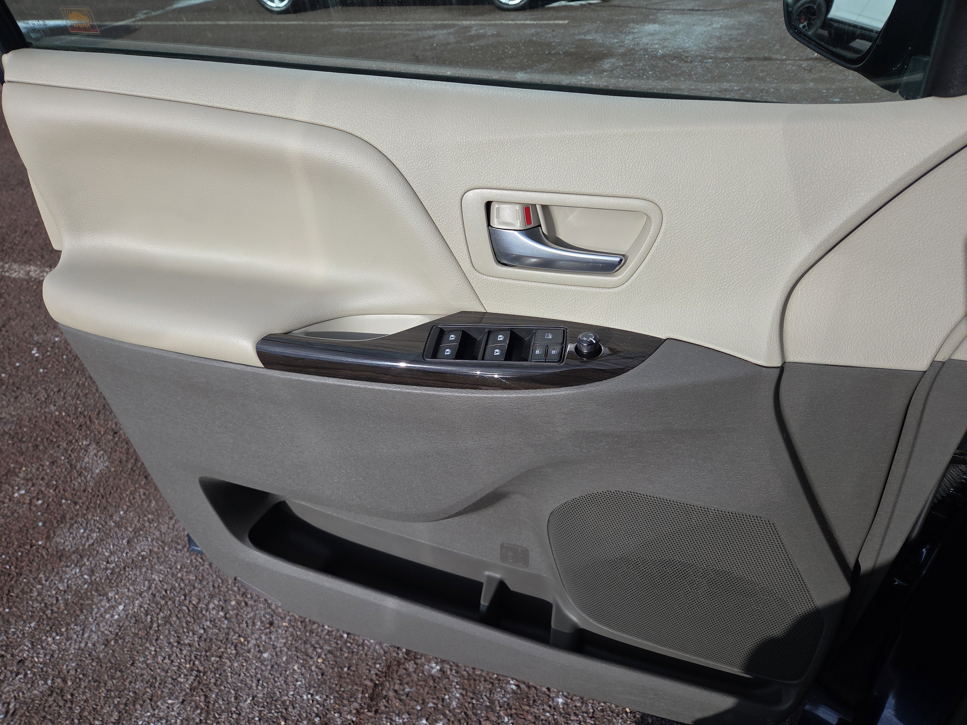 2019 Toyota Sienna XLE