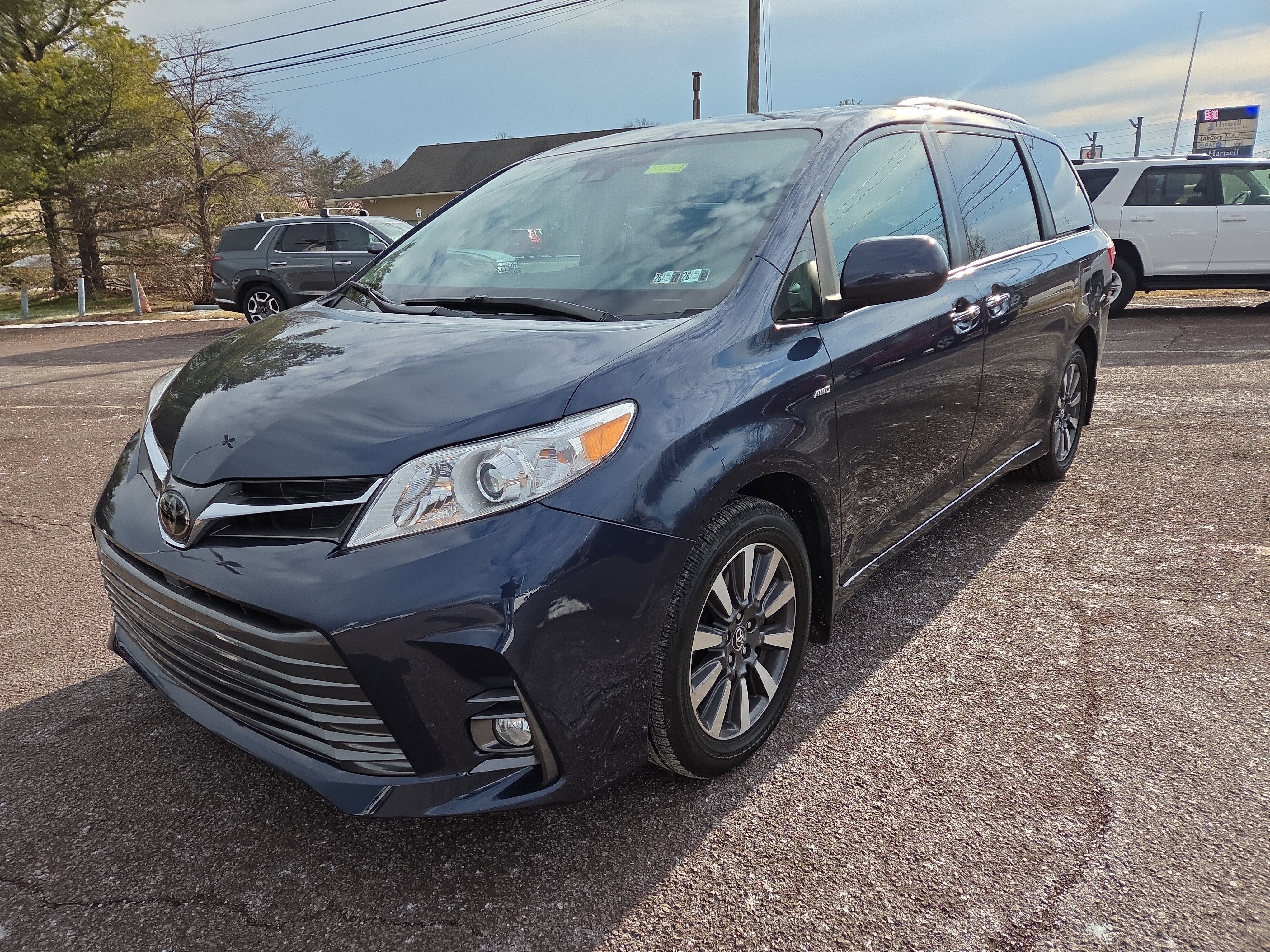 2019 Toyota Sienna XLE
