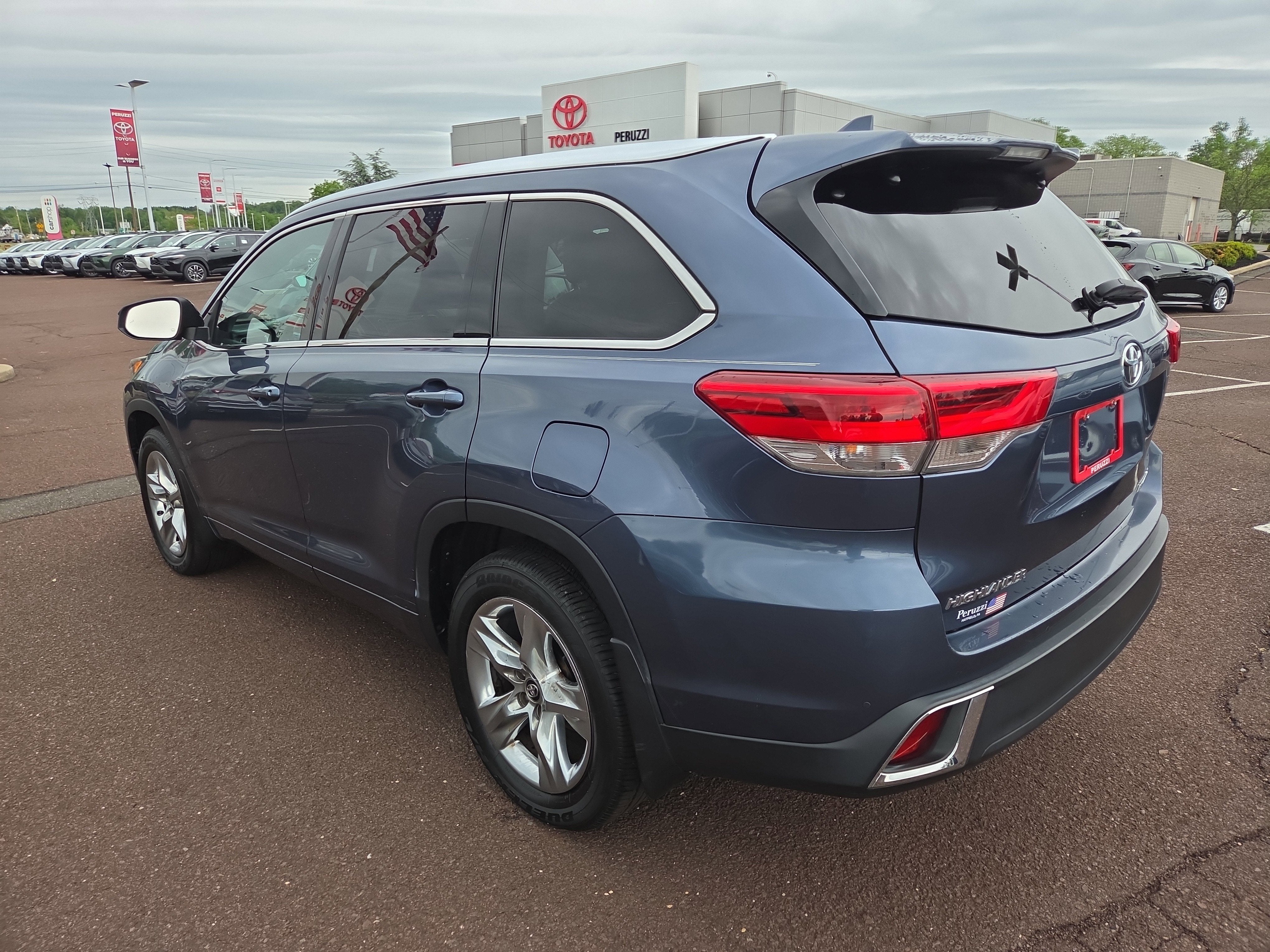 2017 Toyota Highlander Limited