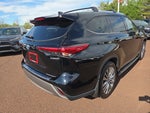 2023 Toyota Highlander Hybrid Platinum