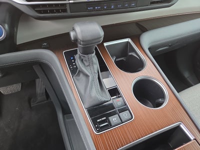 2024 Toyota Sienna LE