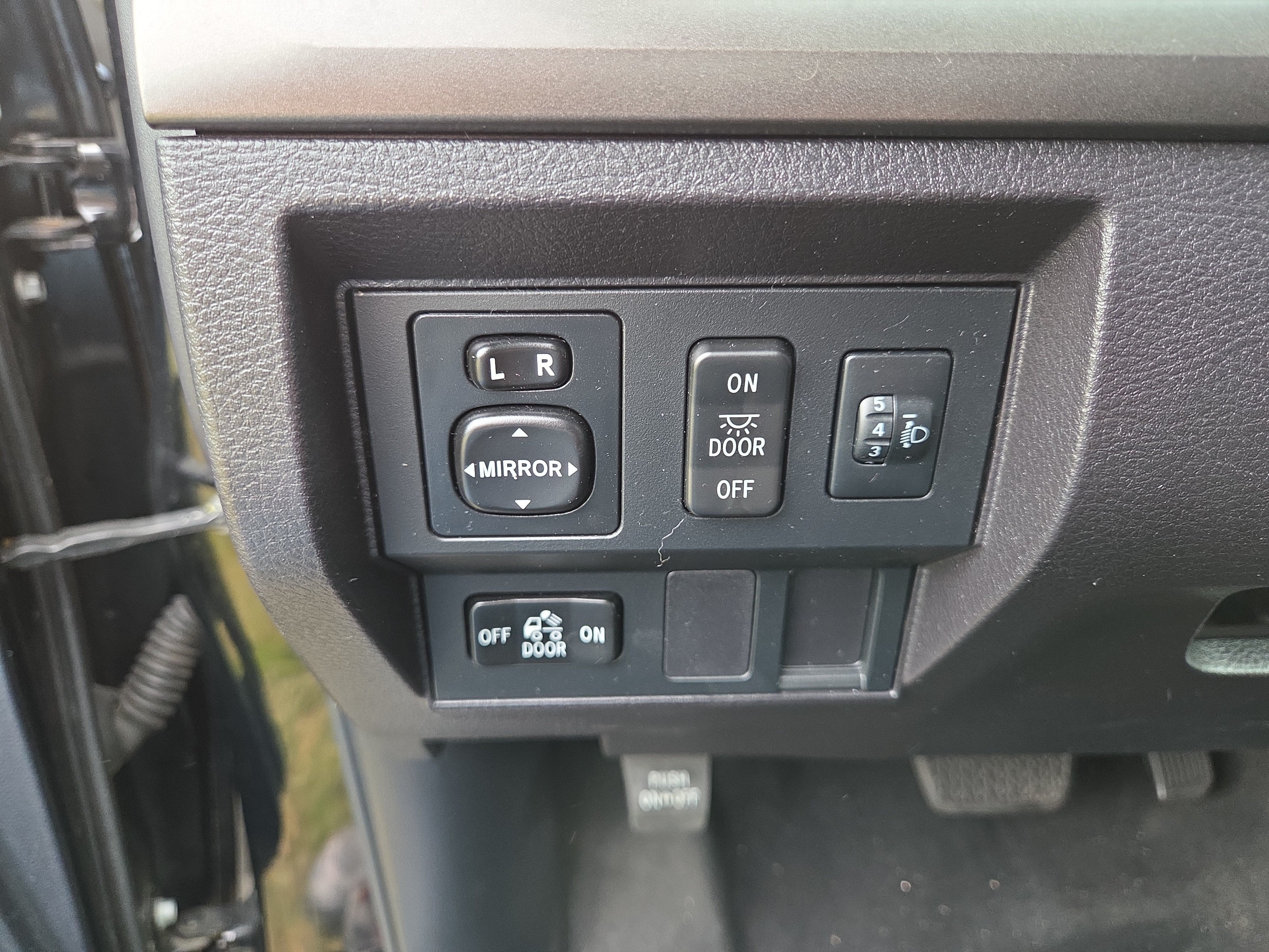 2014 Toyota Tundra SR5