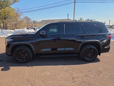 2024 Toyota Sequoia SR5