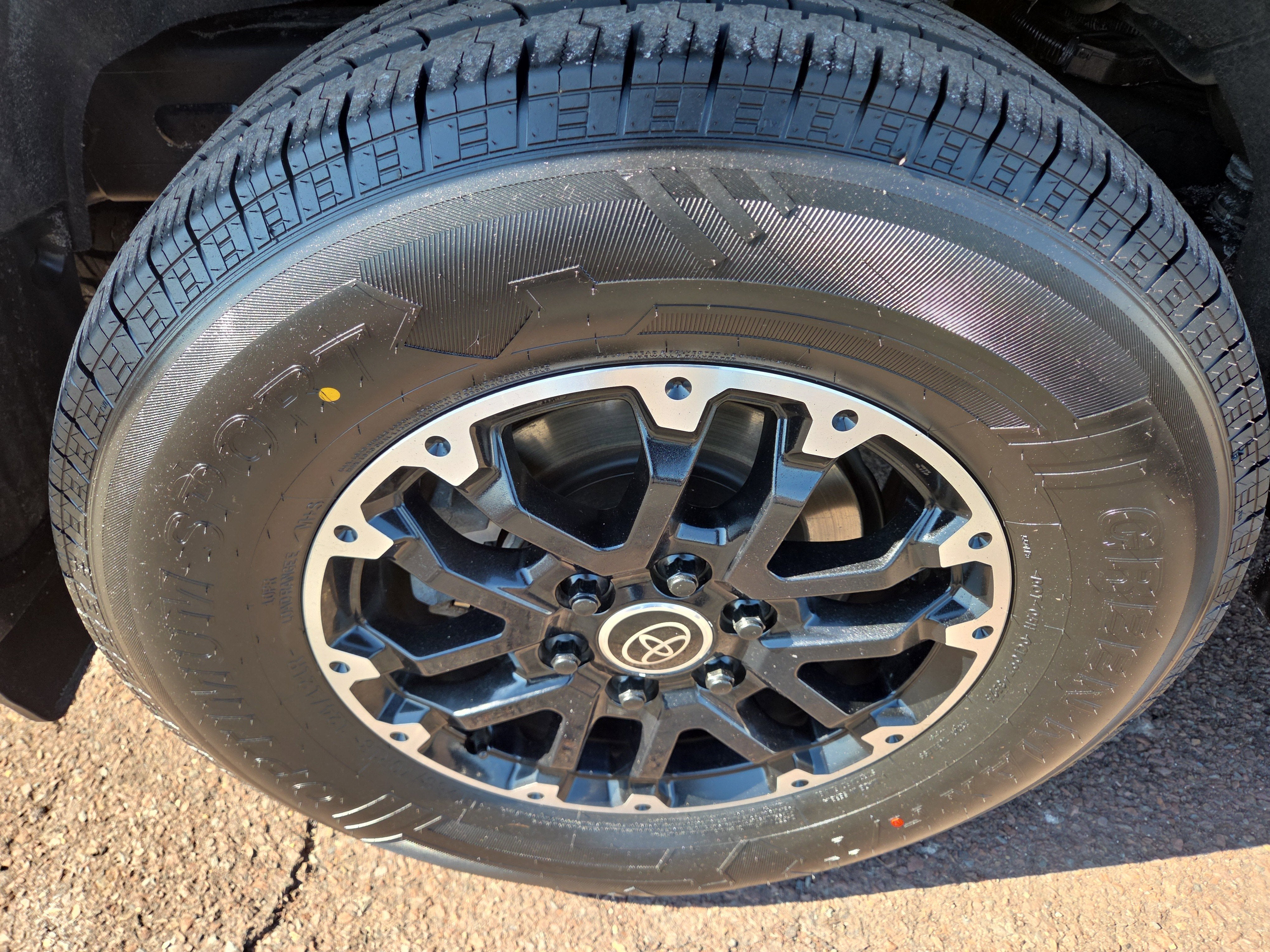 2023 Toyota Sequoia SR5