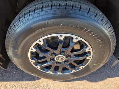 2023 Toyota Sequoia SR5