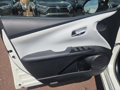 2019 Toyota Prius LE