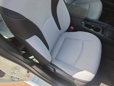 2019 Toyota Prius LE