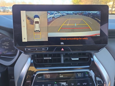 2023 Toyota Venza LE