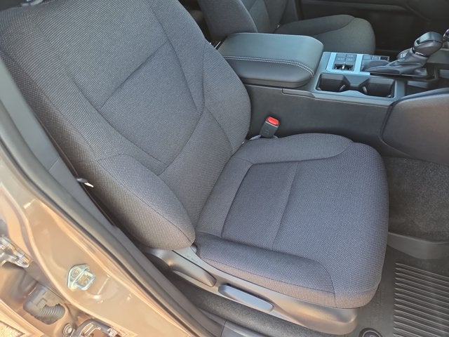 2025 Toyota Land Cruiser 4WD (Natl)