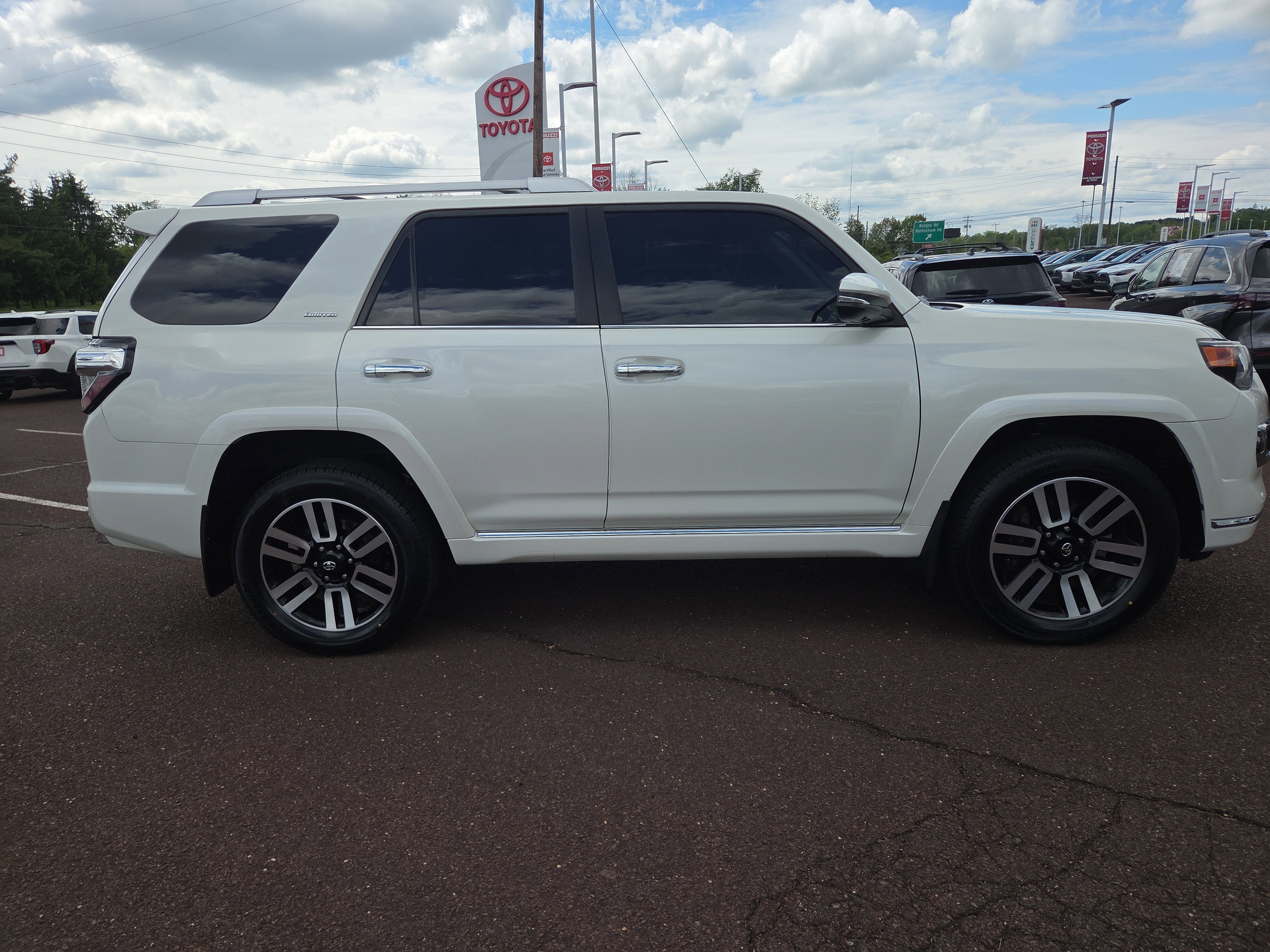 2023 Toyota 4Runner Limited