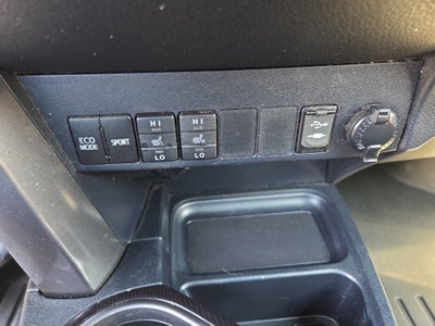 2016 Toyota RAV4 SE
