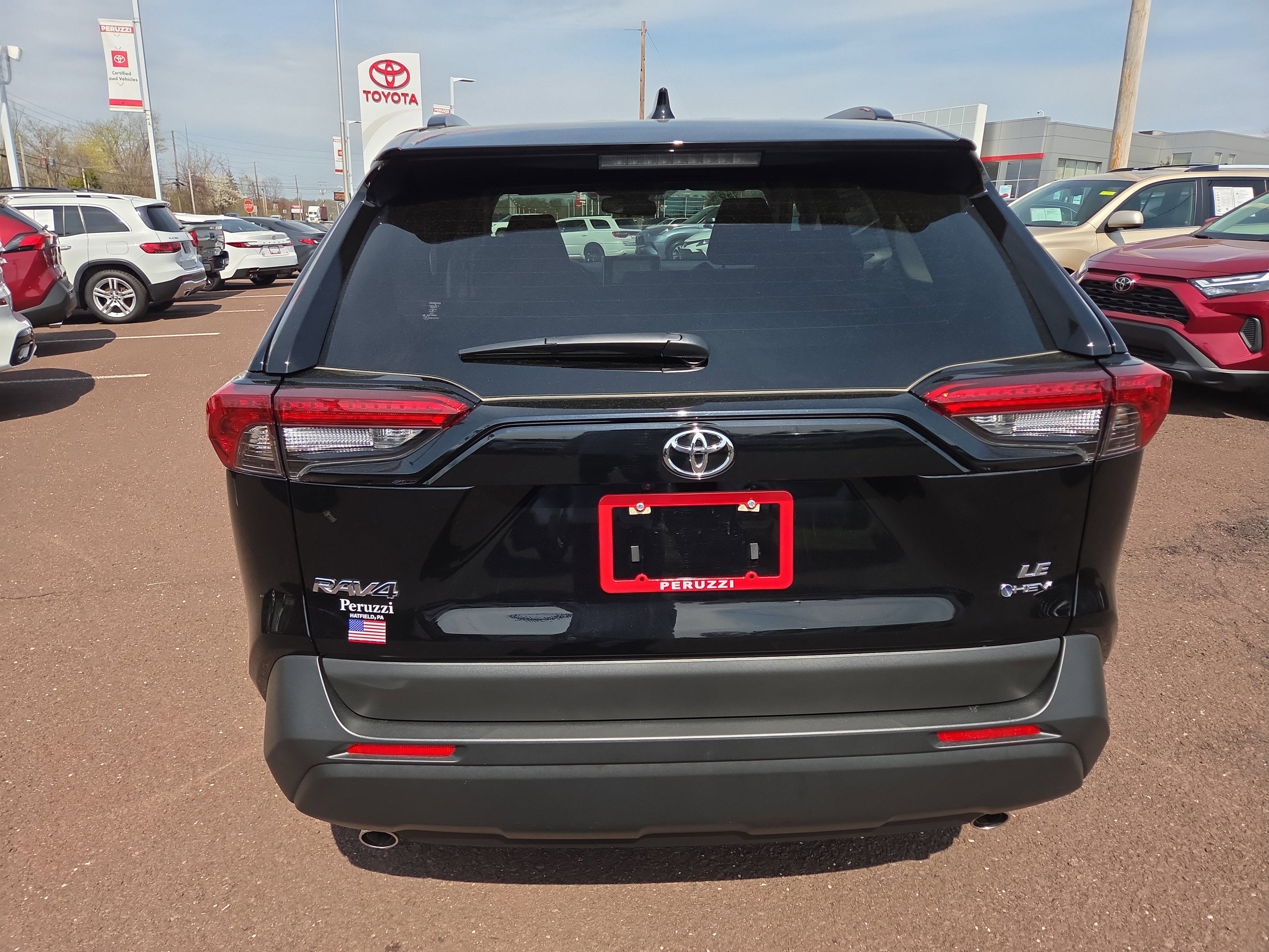 2025 Toyota RAV4 Hybrid LE
