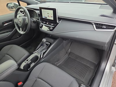 2025 Toyota Corolla Hatchback SE