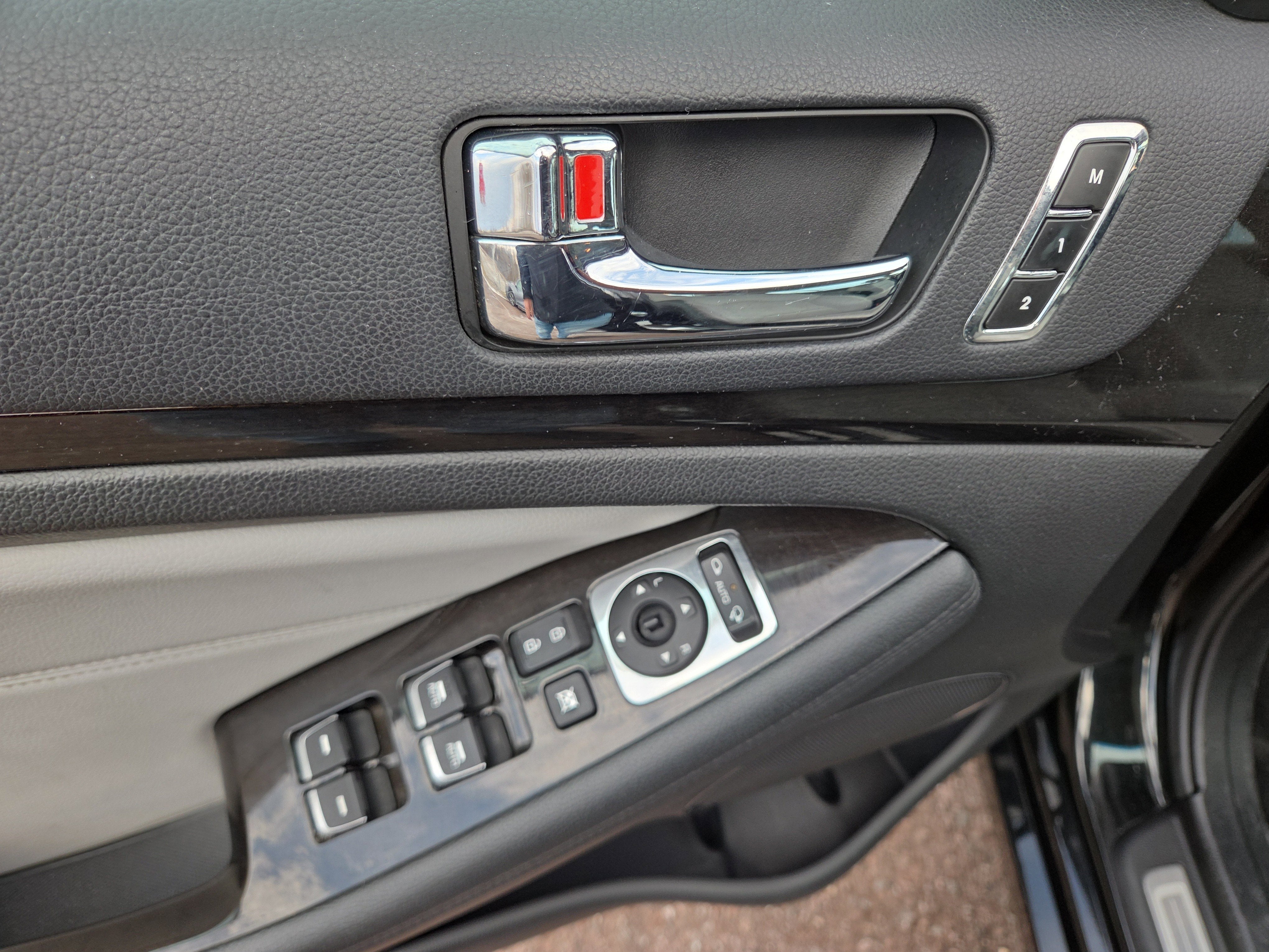 2014 Kia Cadenza Limited