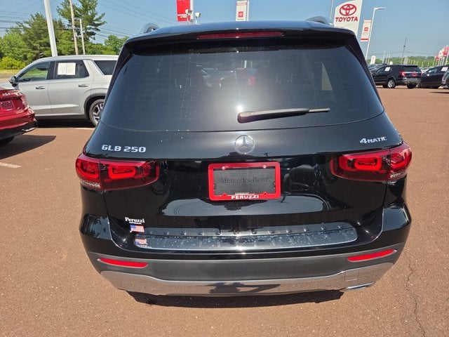 2021 Mercedes-Benz GLB 250 GLB 250