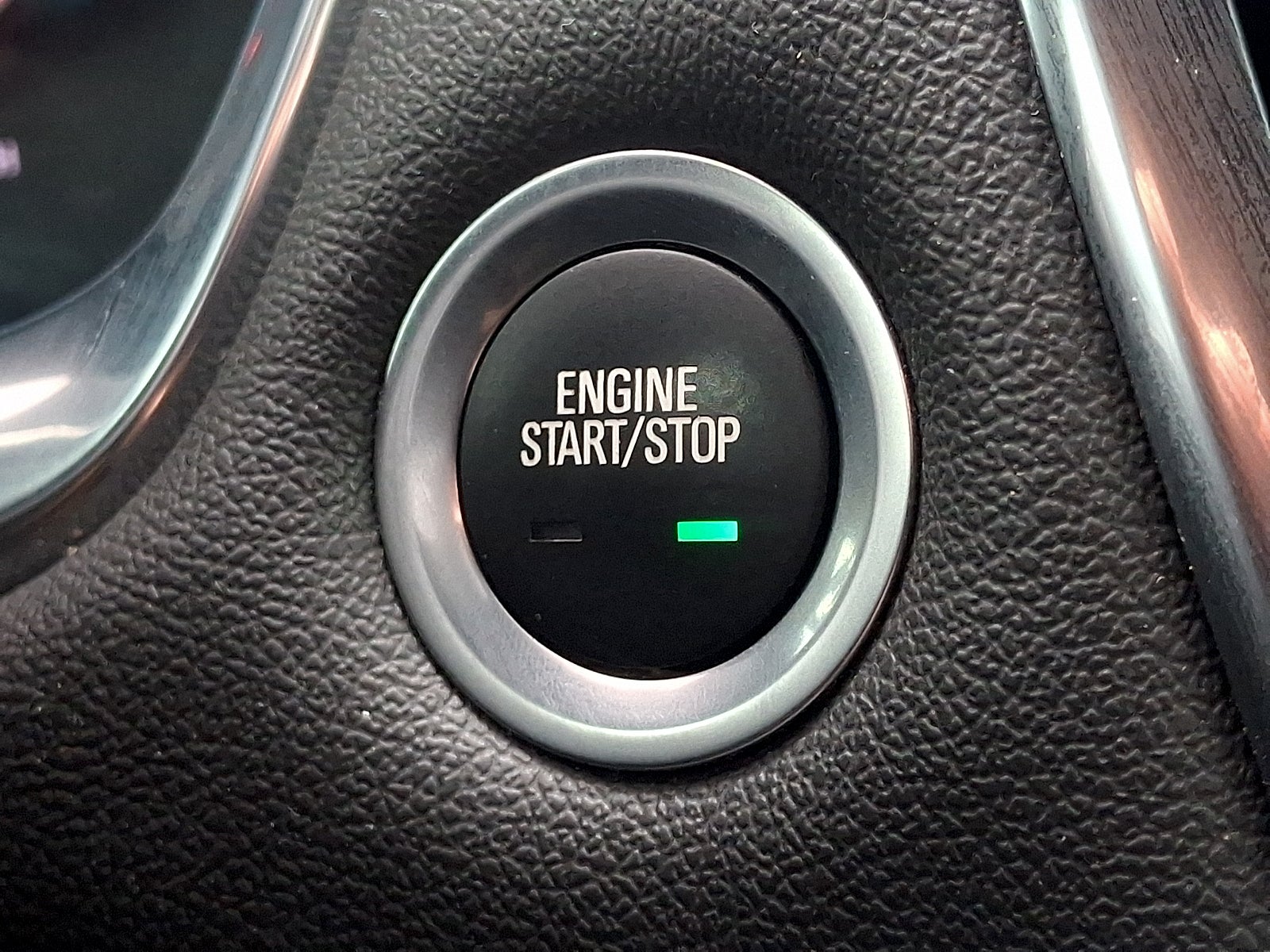 2023 Chevrolet Traverse AWD LT Cloth