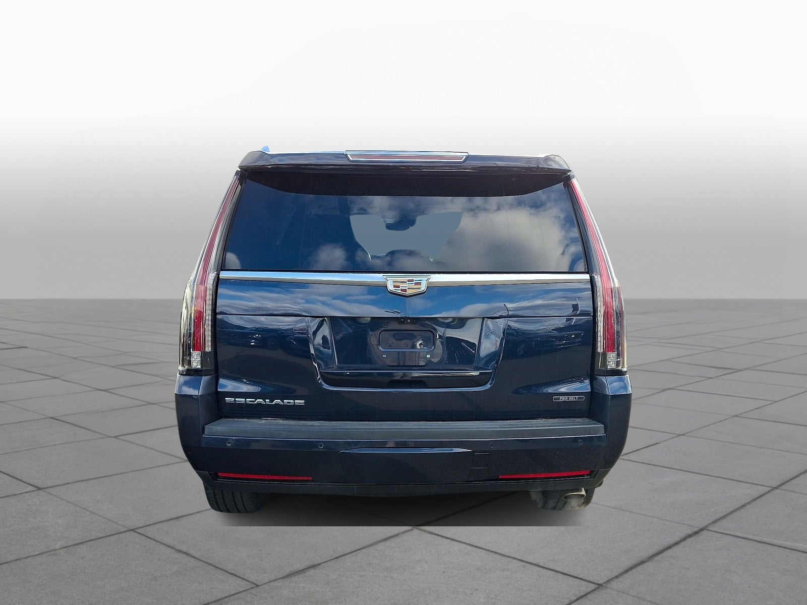 2019 Cadillac Escalade Luxury