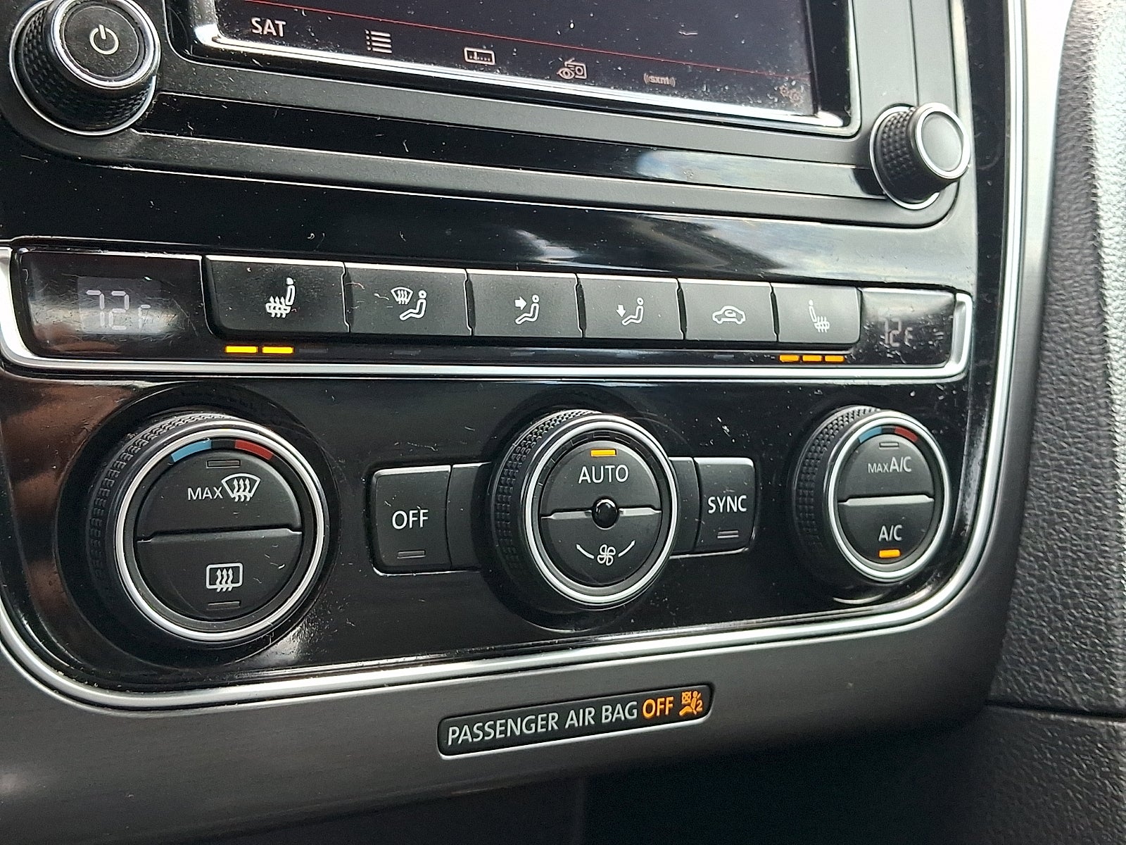 2018 Volkswagen Passat 2.0T R-Line