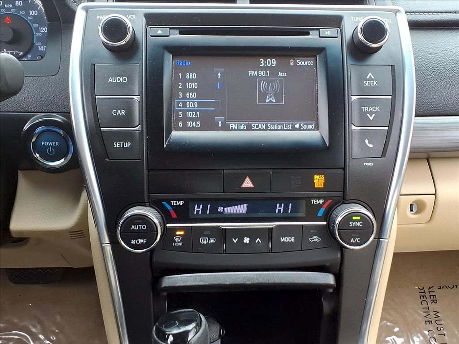 2015 Toyota Camry Hybrid LE