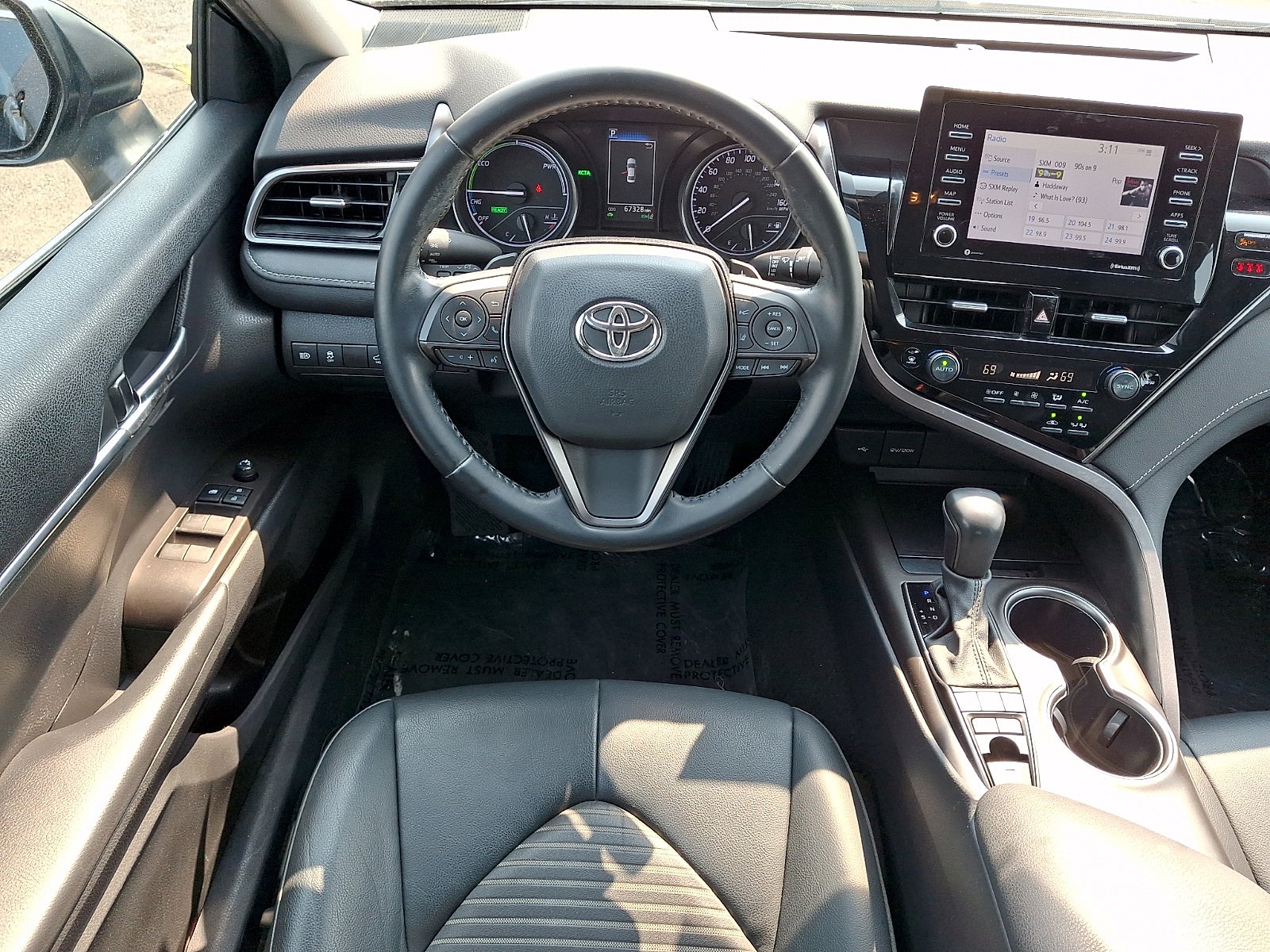 2021 Toyota Camry SE Hybrid