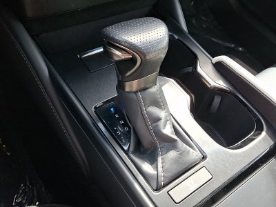 2023 Lexus ES 350 F SPORT Handling