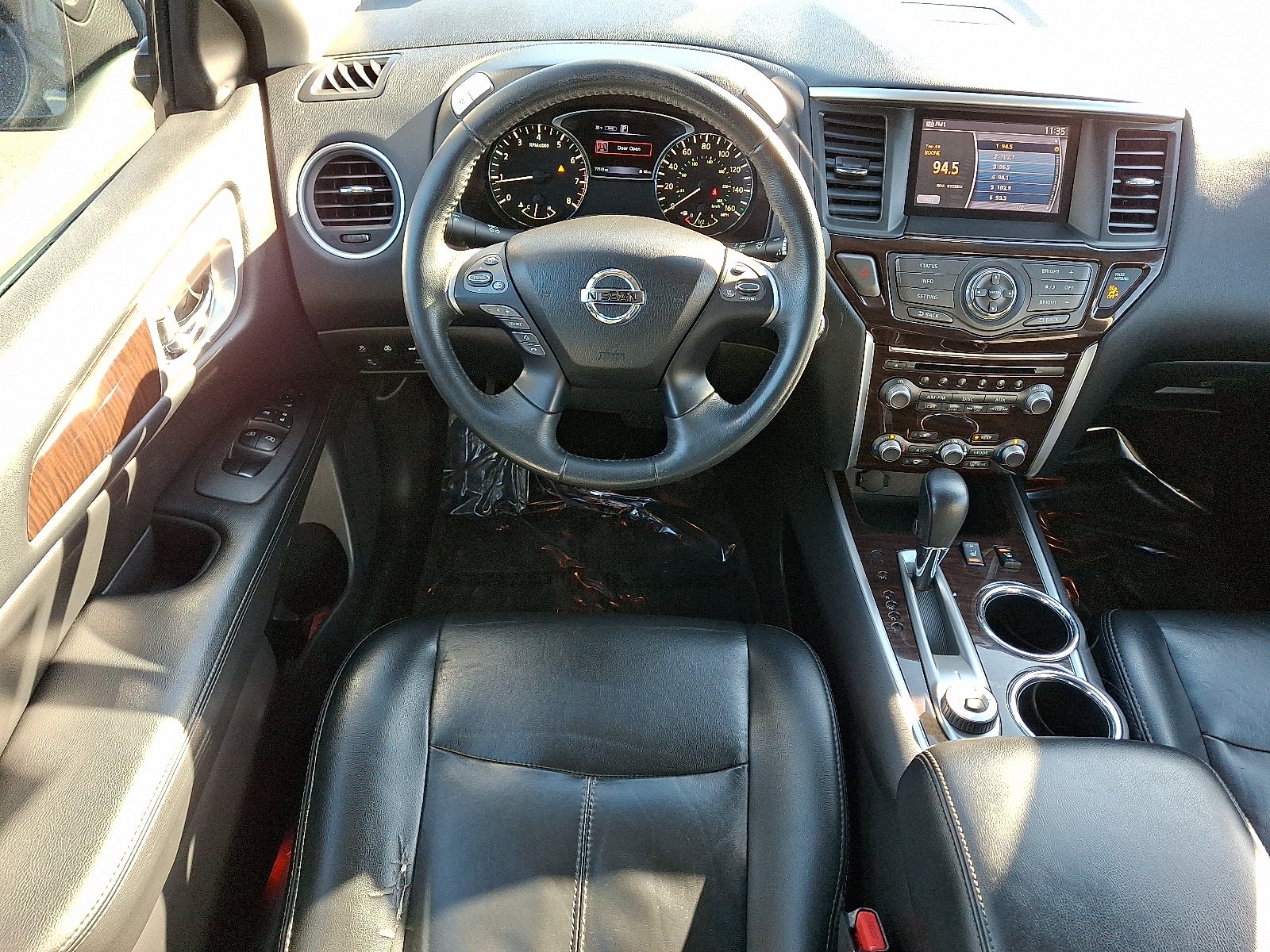 2016 Nissan Pathfinder SL