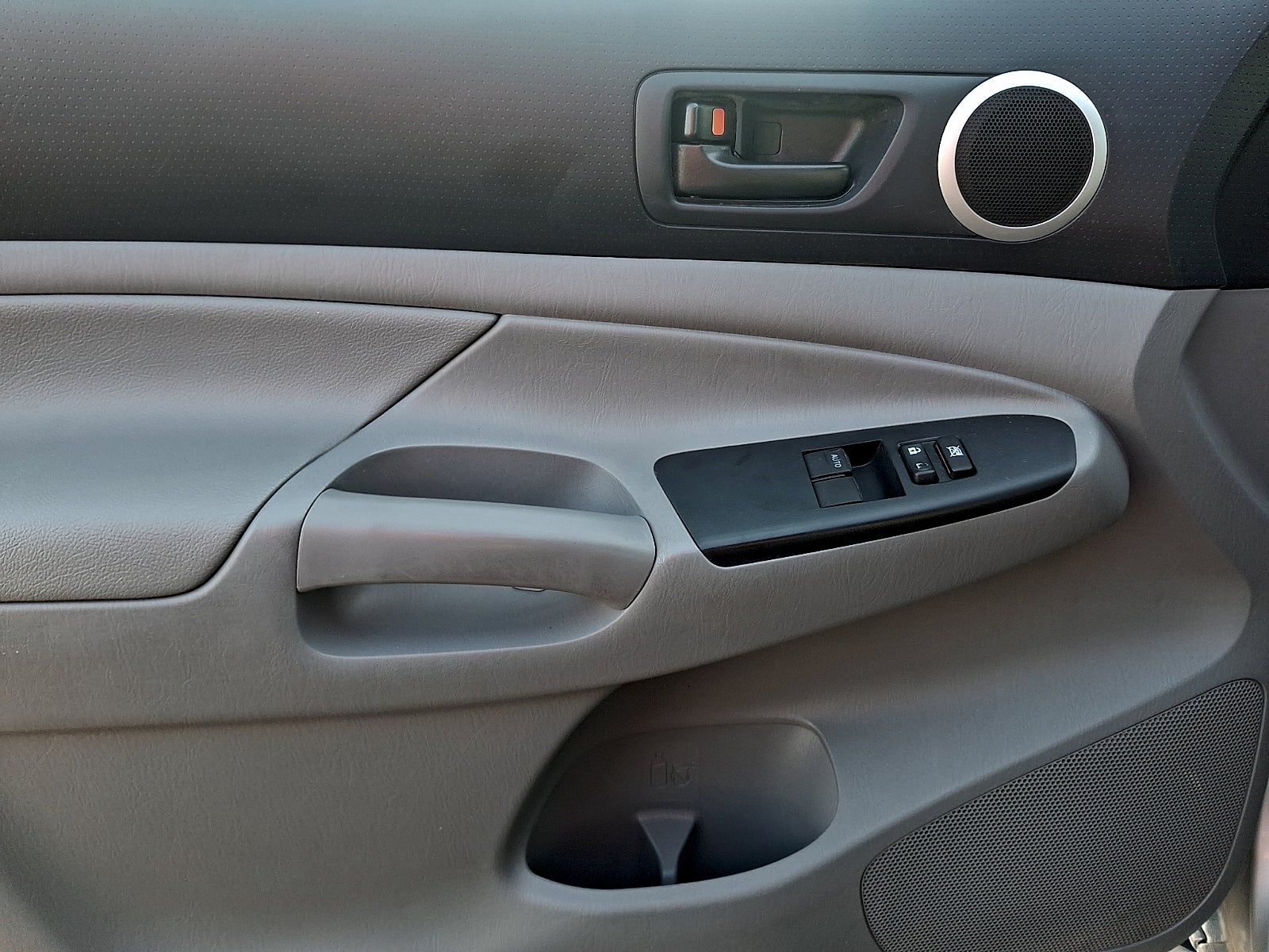 2013 Toyota Tacoma Base V6