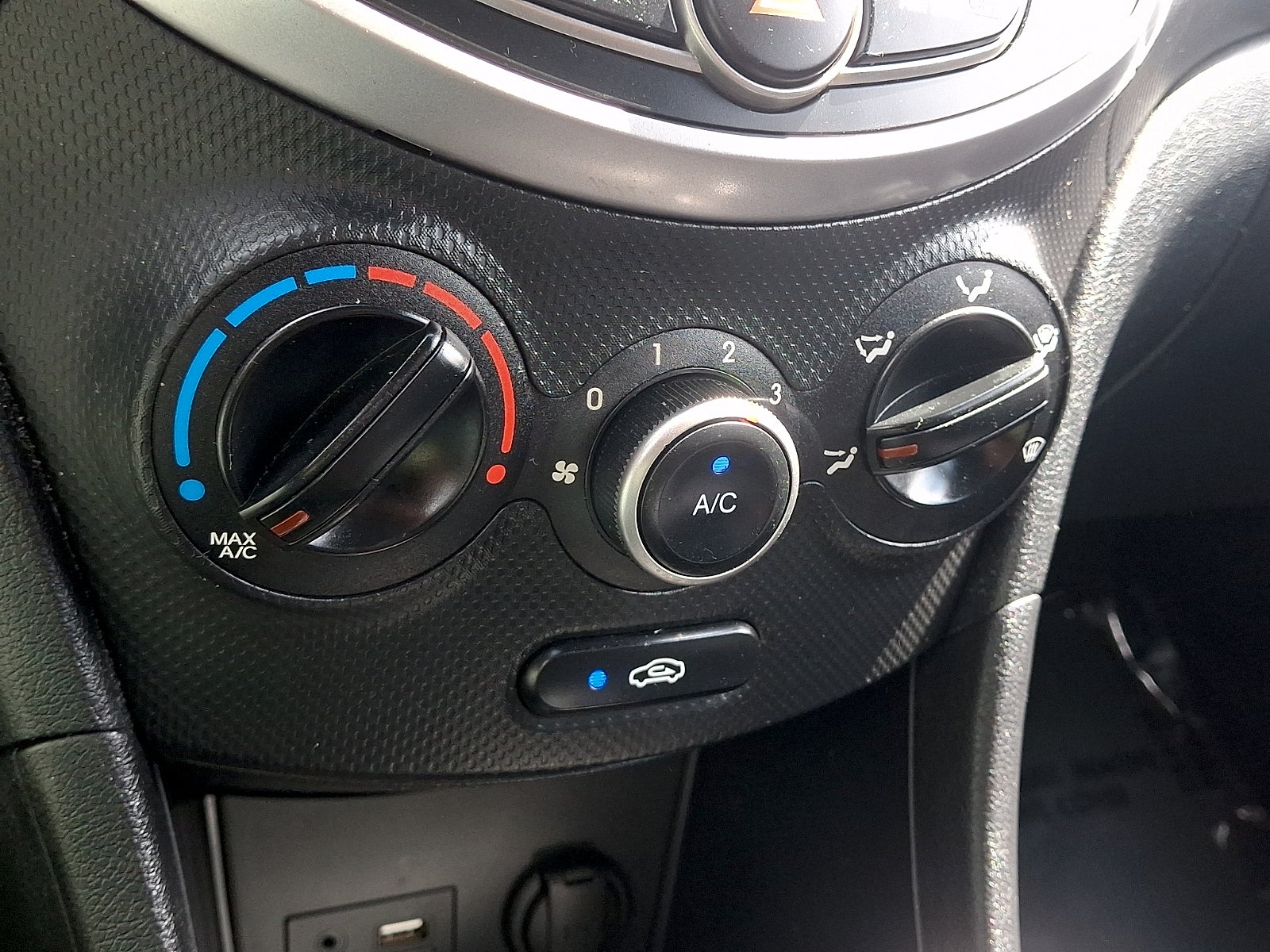 2015 Hyundai Accent GS