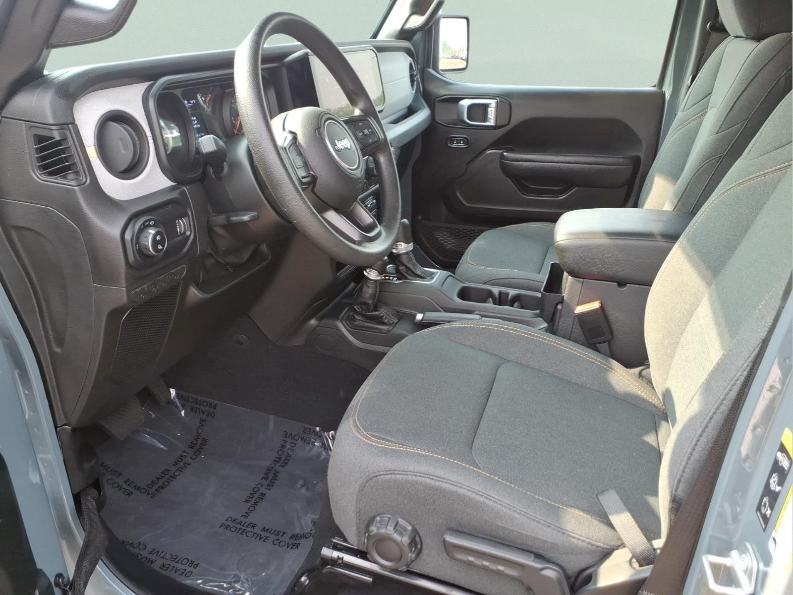 2024 Jeep Gladiator NightHawk