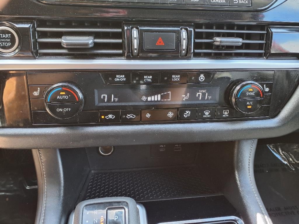 2022 Nissan Pathfinder SL