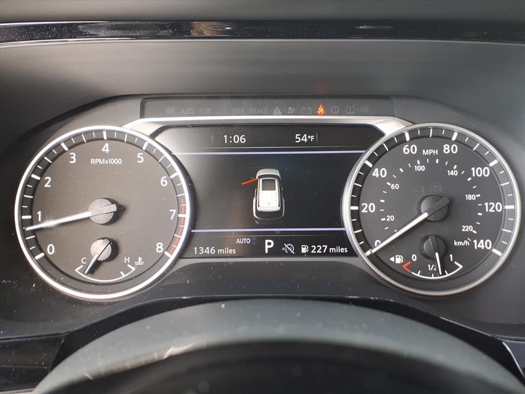 2025 Nissan Pathfinder SL