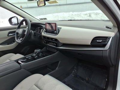 2025 Nissan Rogue SV