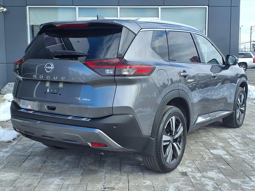 2023 Nissan Rogue SL