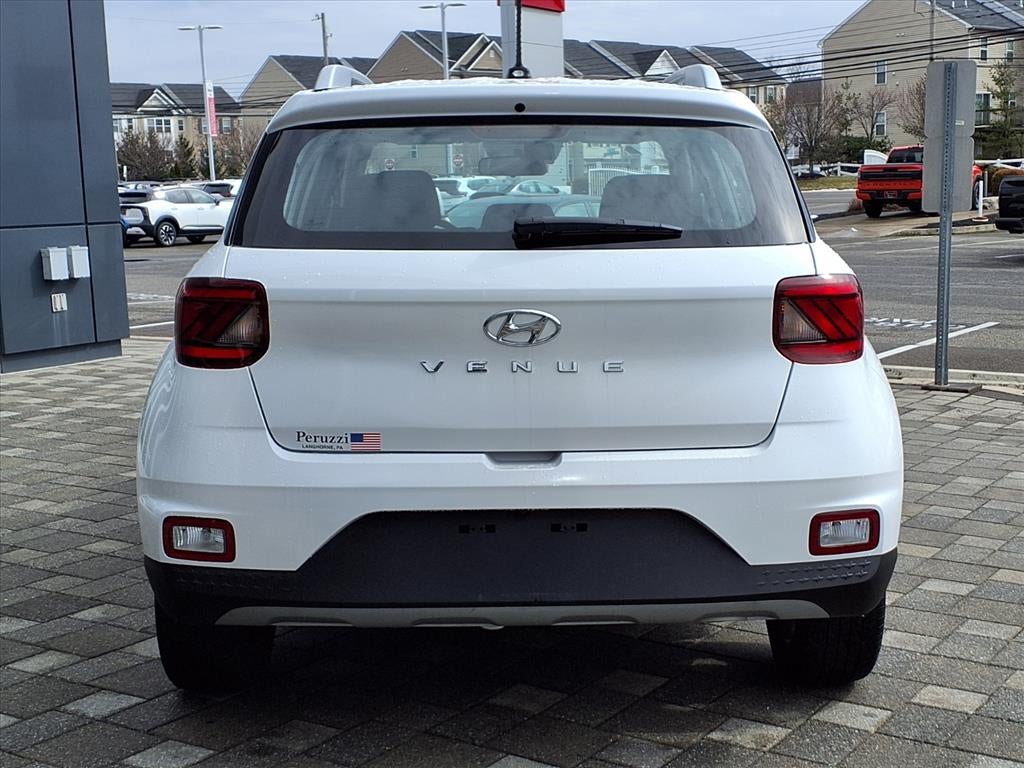 2024 Hyundai VENUE SEL