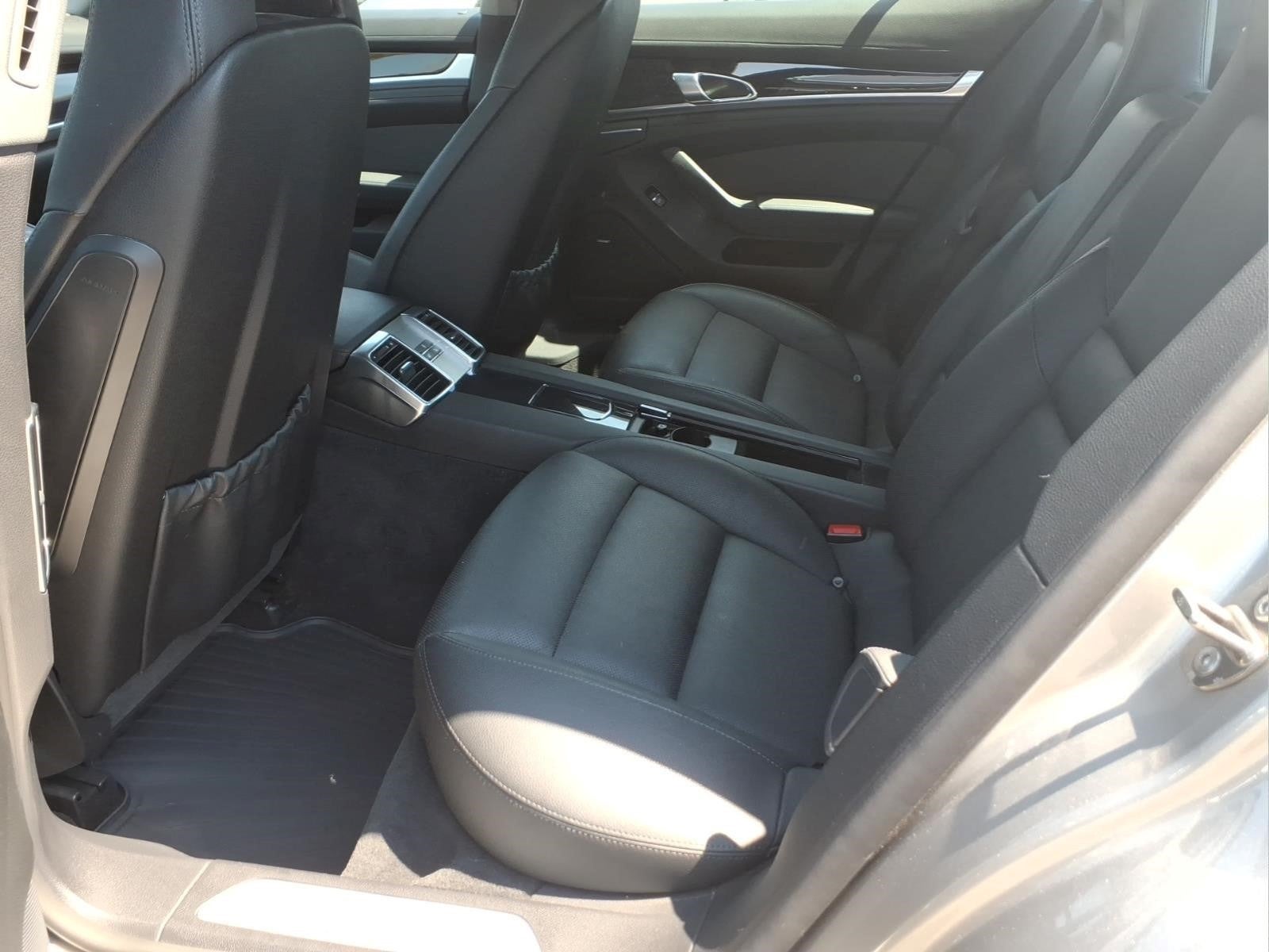 2012 Porsche Panamera 4dr HB