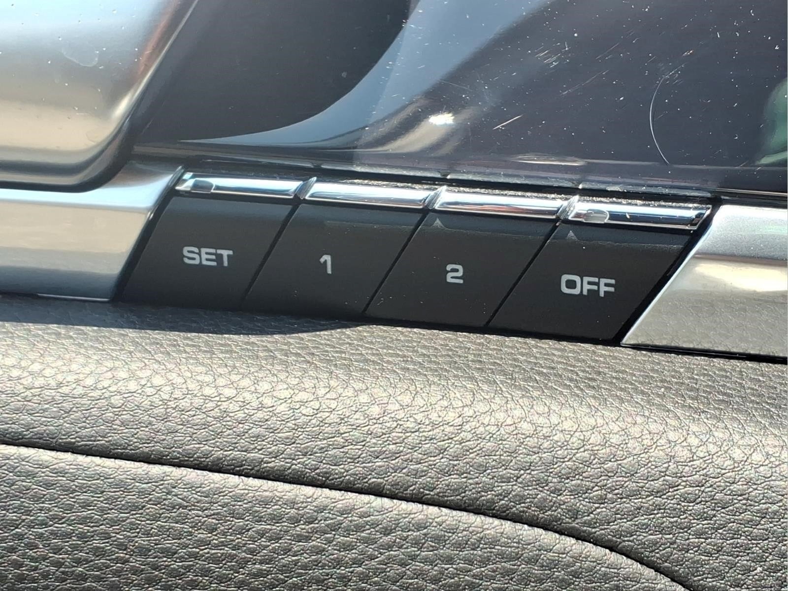 2012 Porsche Panamera 4dr HB
