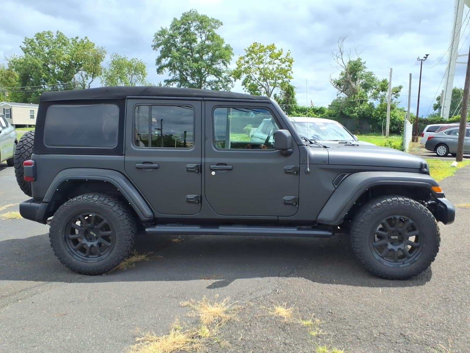 2022 Jeep Wrangler Unlimited Sahara